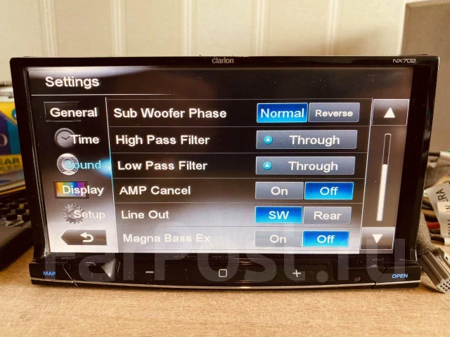 Clarion NX702 ����