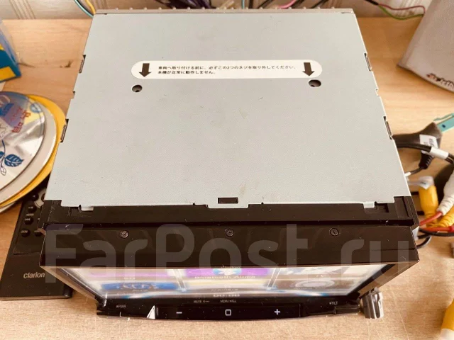 Clarion NX702 ����
