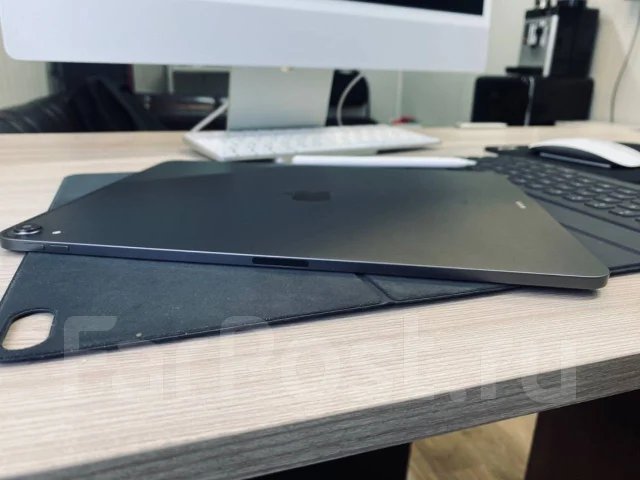 Apple iPad Pro. 12.9 ������ ����