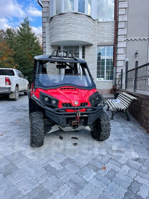 BRP Can-Am Commander 1000 XT. ��������, ��, �� ����