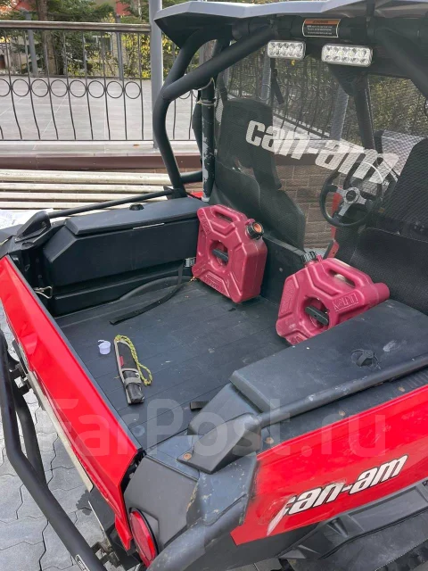 BRP Can-Am Commander 1000 XT. ��������, ��, �� ����
