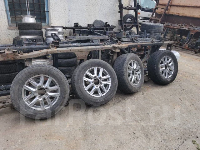Alcoa. x18", 5x150 ����
