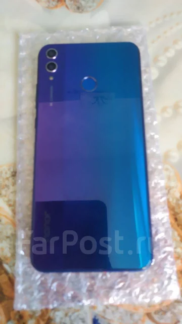 Honor 8X. �/�, 64 ��, �����, 3G, 4G LTE, Dual-SIM, NFC ����
