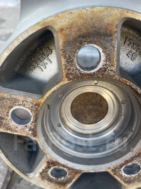 AVS Model 5. 7.0x17", 5x100, ET50, �� 73,1���. ����