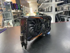 Radeon RX 560 ����