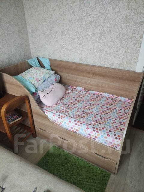 Детская кровать с выдвижными ящиками и матрасом - Мебель во Владивостоке