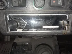 Pioneer MVH-S100UBG ����