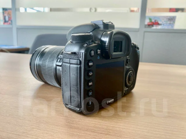 Canon EOS 7D ����