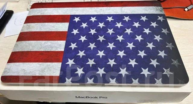 Apple MacBook Pro 15 2018. 15", ��� 16 ��, ���� 256���, WiFi: 1, Bluetooth: 1 ����