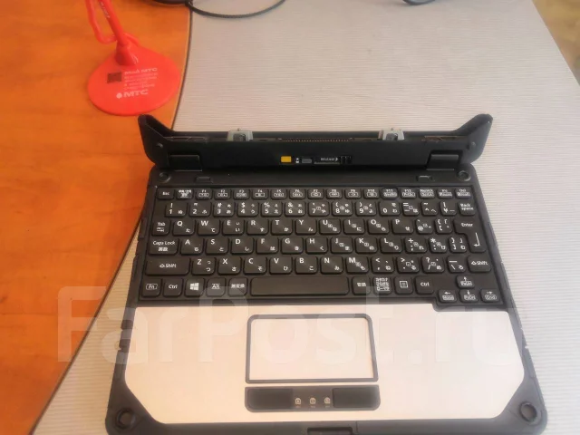 Panasonic Toughbook CF-20. 10.1", 1,1����, ��� 8 ��, ���� 256���, WiFi: 1, Bluetooth: 1 ����