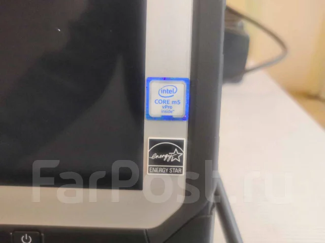 Panasonic Toughbook CF-20. 10.1", 1,1����, ��� 8 ��, ���� 256���, WiFi: 1, Bluetooth: 1 ����