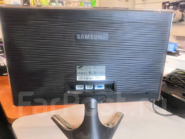Samsung. 21.5", ���������� �� (LCD, LED, QLED) ����