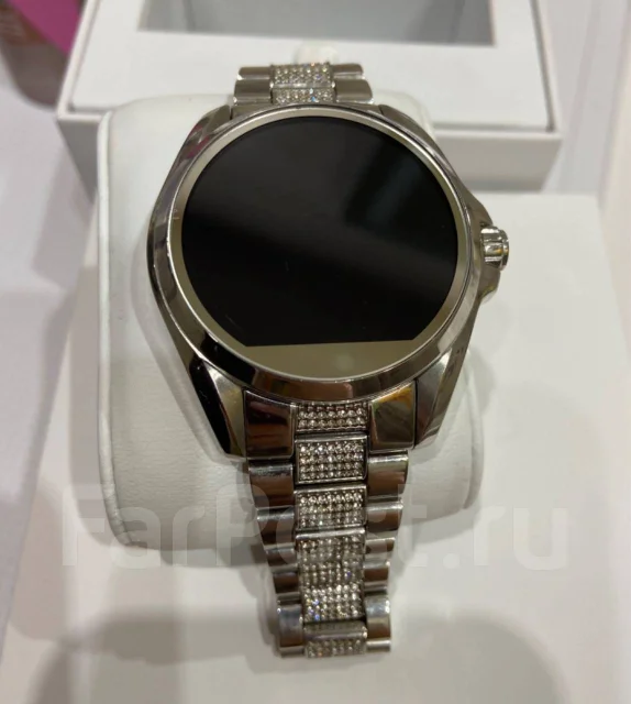 Michael Kors ����
