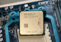 AMD Athlon II X4 ����