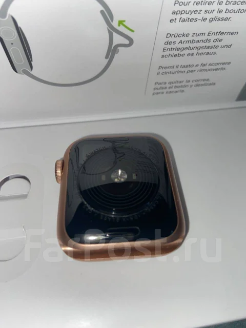 Apple Watch SE. GPS, NFC ����