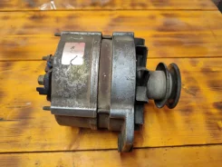 ��������� Audi 100 1984 ��� 026903015B ����