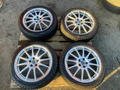 Hot Stuff Cross Speed Premium-12. 7.0x17", 5x100, ET50 ����