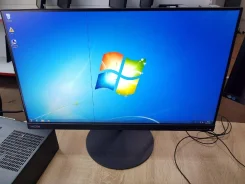 Lenovo. 24" ����