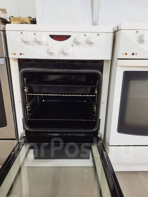 Продам кухонную плиту Горенье - Кухонные печи и вытяжки в Уссурийске