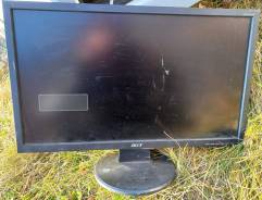 Acer. 22" ����