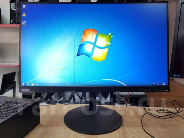 Dell. 24" ����