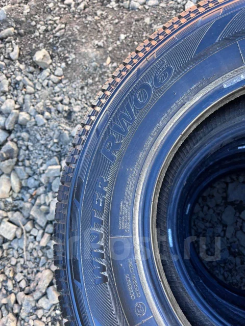 Hankook Winter RW06. ������, ��� �����, �/�, ����� 35 % ����