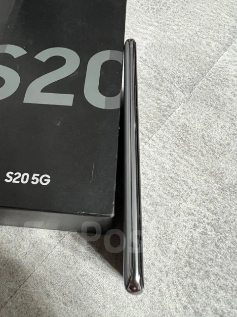Samsung Galaxy S20. �/� ����