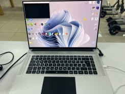 Gigabyte Aero. 16", 4,8����, ��� 16 ��, ���� 1 024���, WiFi: 1, Bluetooth: 1, ����������� �� 7��. ����