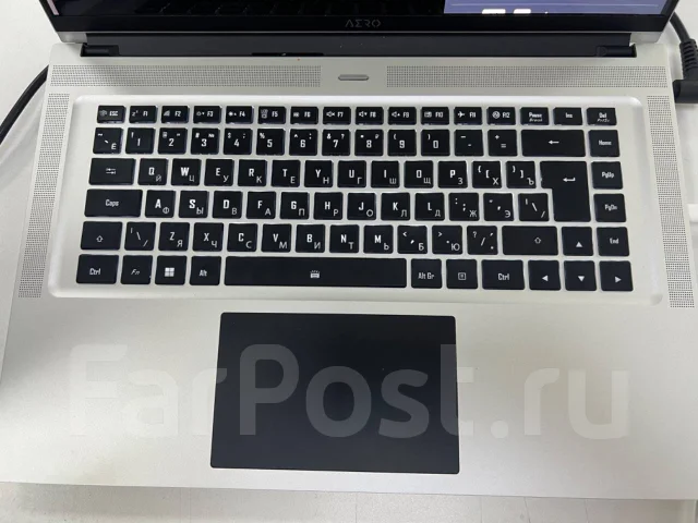 Gigabyte Aero. 16", 4,8����, ��� 16 ��, ���� 1 024���, WiFi: 1, Bluetooth: 1, ����������� �� 7��. ����