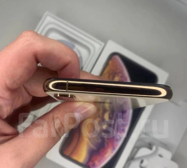 Apple iPhone Xs. �/�, 3G, 4G LTE, ����������, NFC ����