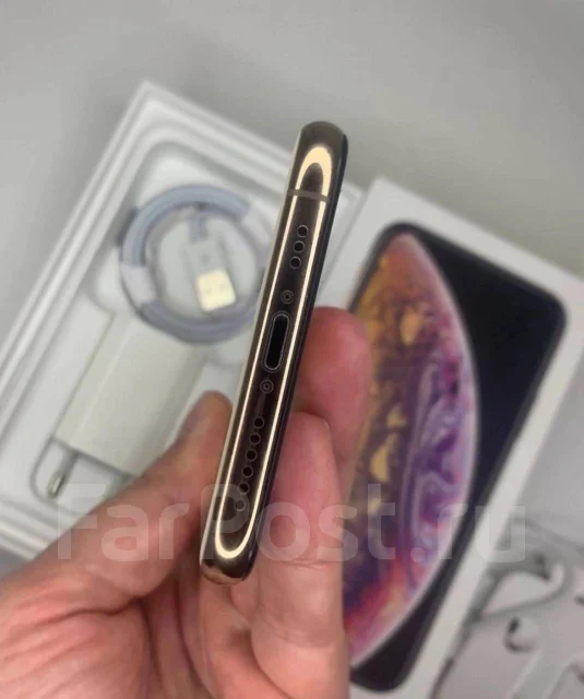 Apple iPhone Xs. �/�, 3G, 4G LTE, ����������, NFC ����