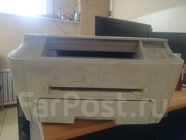 Продам принтер (на запчасти), б/у, в наличии во Владивостоке