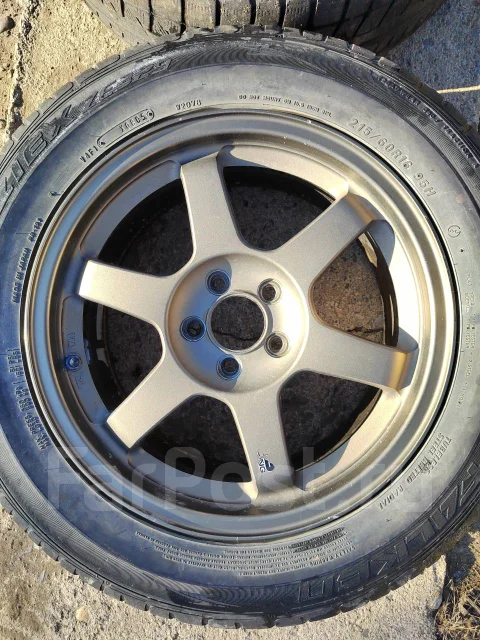 RAYS Volk Racing TE37. 7.0x16", 5x100, ET46, �� 65,1���. ����