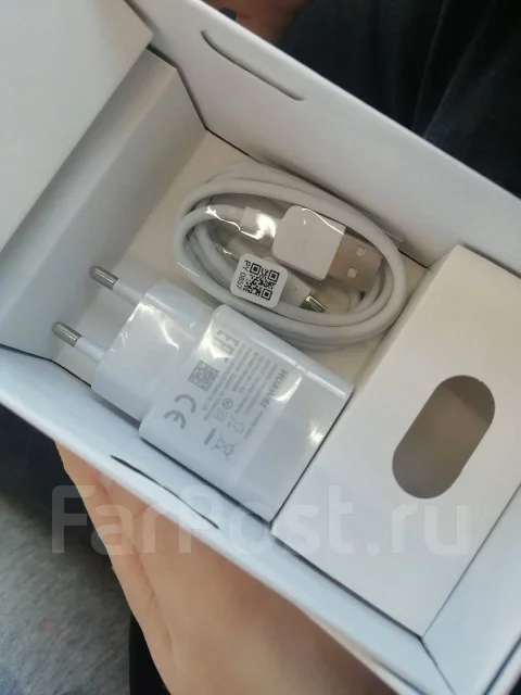 Huawei Nova 3i. �����, �����, NFC ����