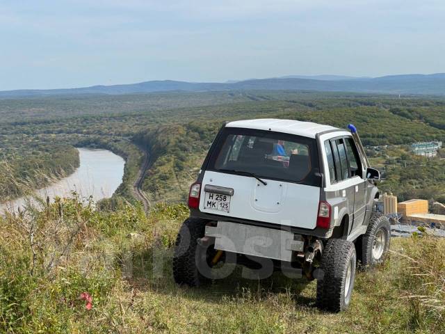 Suzuki escudo td11w