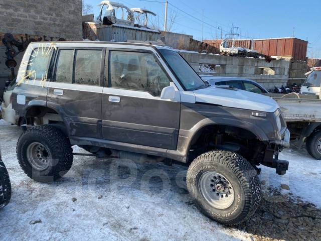 Suzuki escudo td11w