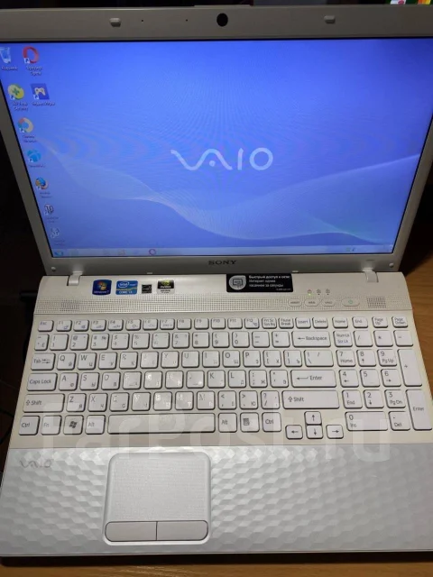 Sony VAIO. 15", ��� 12 ��, WiFi: 1, Bluetooth: 1 ����