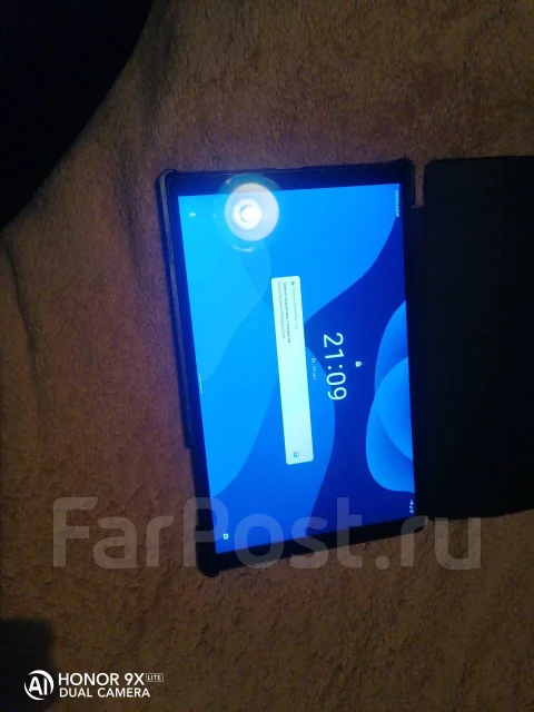 Lenovo Tab 10. 7 ������ ����