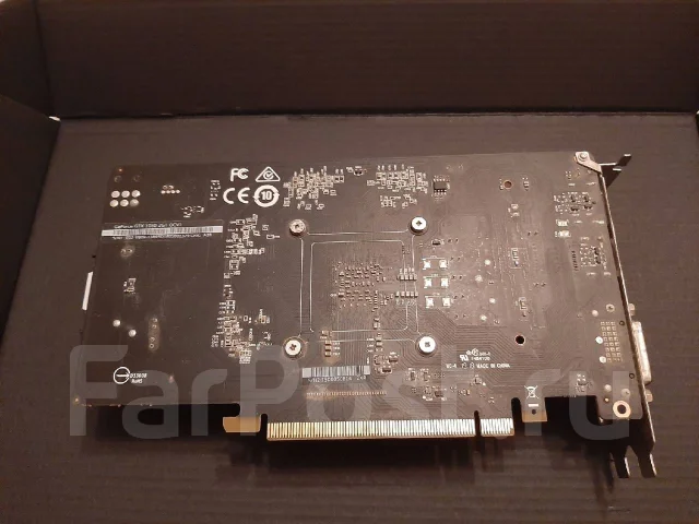 GeForce GTX 1050 ����