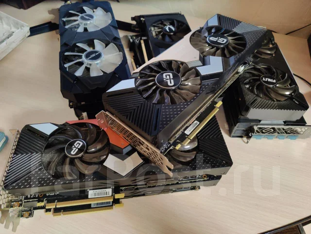 Radeon RX 5600 XT ����