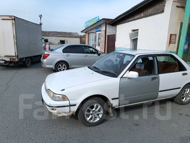 Toyota Carina. �������, ��������, 1.5 (105��.�.), ������, 251����. �� ����