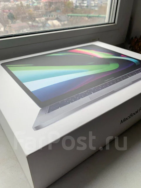 Apple MacBook Pro 13 2020 Late. 13", ��� 8 ��, ���� 256���, WiFi: 1, Bluetooth: 1 ����