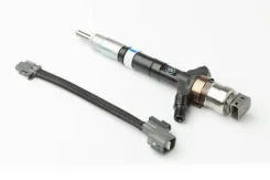 �������� ��������� Toyota 1Kdftv 1-2 ������� 23670-39015 Denso 0950000741 ����