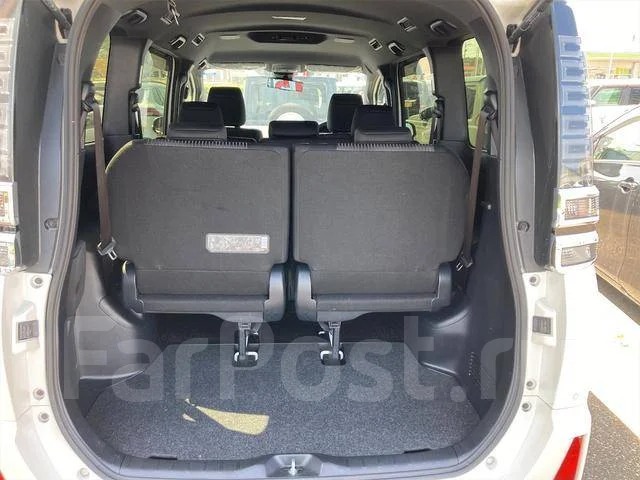 Toyota Voxy. ��������, 4wd, 2.0 (152��.�.), ������, 36 000����. ��, �/�. ��� ����� �� ������������ ����
