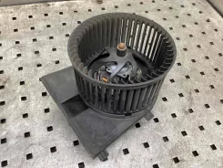 �������� ����� Volkswagen Bora 2002 8EW009100301 8EW009100301 ����