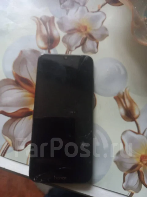 Honor 8A. �/�, ������, 4G LTE ����