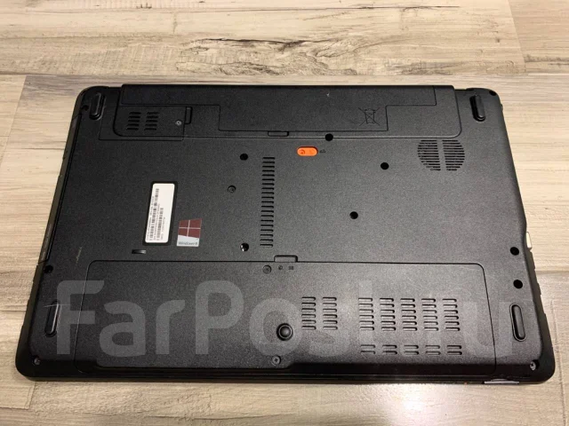 Acer Aspire E1-571G-33114G50Mnks. 15.6", 2,5����, ��� 4 ��, ���� 500���, WiFi: 1, Bluetooth: 1, ����������� �� 3��. ����