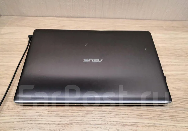 Asus N750JK. 17.3", 2,5����, ��� 16 ��, ���� 1 000���, WiFi: 1, Bluetooth: 1 ����