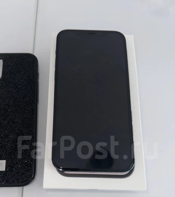 Apple iPhone 12 Pro. �/�, �����, 4G LTE ����