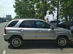 Kia Sportage. �������, ��������, 2.0 (142��.�.), ������, 181����. �� ����